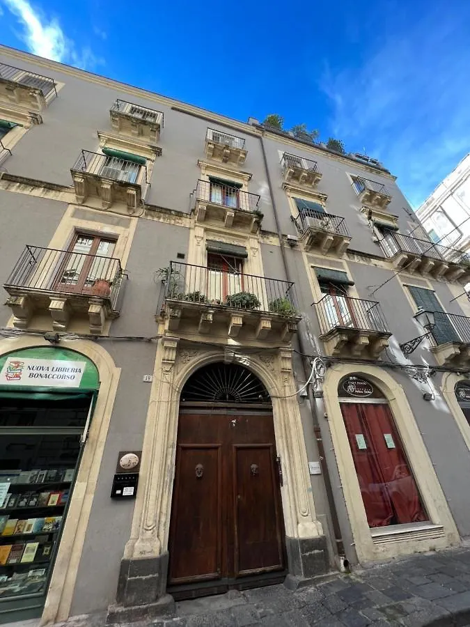 Appartamento Erasmo 19 Luxury Home Aeroporto di Catania Fontana Rossa Italia